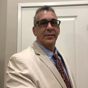 Meet your Posher, Bernardo